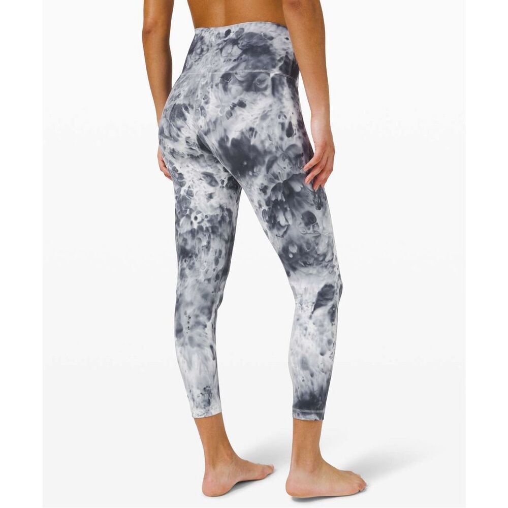 Lululemon Wunder Under High-Rise Leggings 25" In Marble Dye Classic Navy Size 18